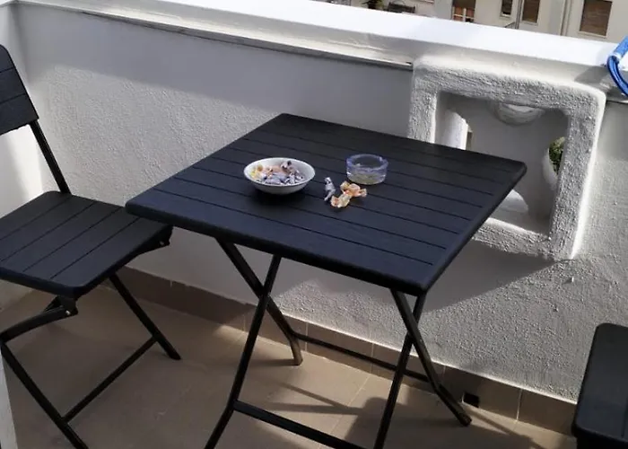 Oda ve Kahvaltı Adriano *