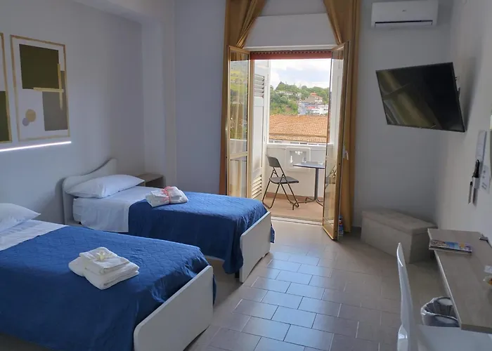 Adriano Oda ve Kahvaltı *