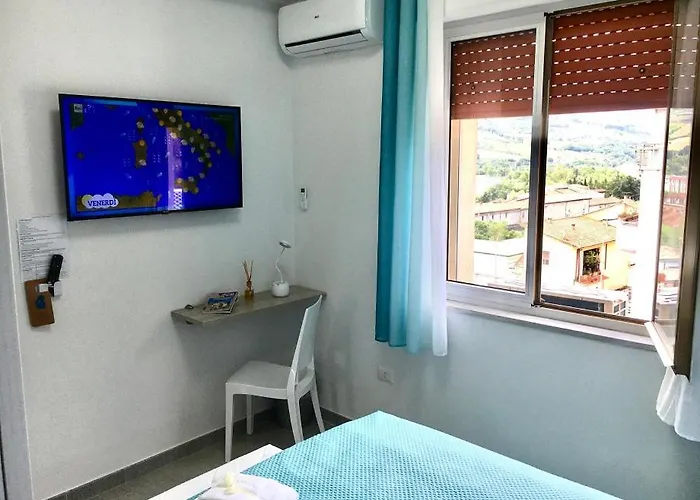 Adriano Oda ve Kahvaltı